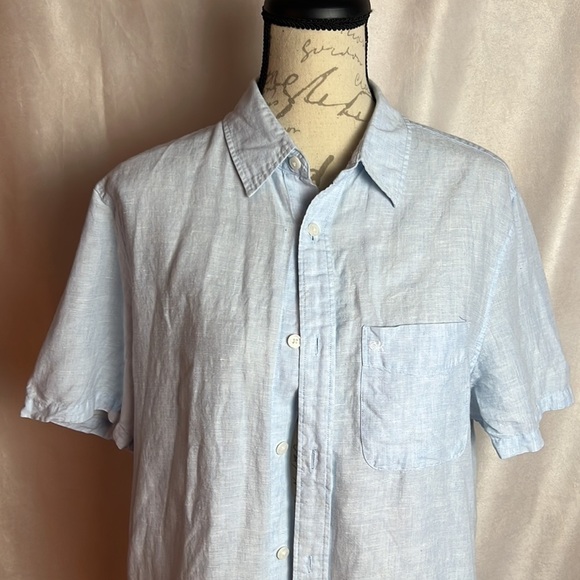 Calvin Klein Men's Short Sleeve Lightweight Cotton Linen Button Down Medium Blue - Picture 3 of 9